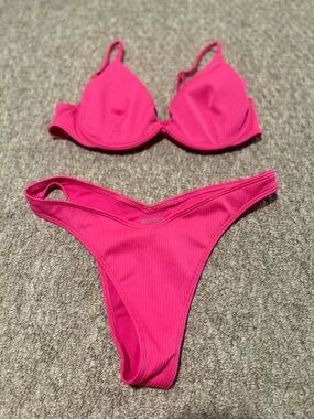 Hollister Hot Pink Ribbed Underwire Bikini Set